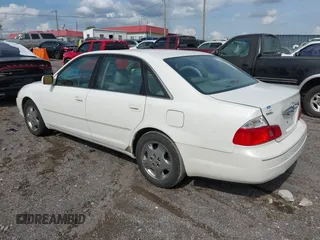 2003 Toyota Avalon XL with VIN 4T1BF28B73U321678, listed as a IAAI auction lot 42083979 with 283,606 mi miles and . Bid and sale history available at carsss.com. Image 3.