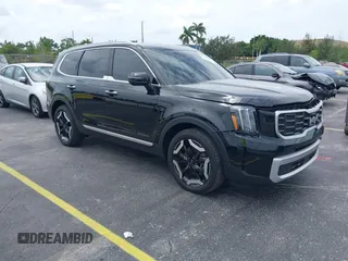 2025 Kia Telluride S with VIN 5XYP6DGC8SG590319, listed as a IAAI auction lot 42625086 with 14,392 mi miles and . Bid and sale history available at DreamBid. Image 1.