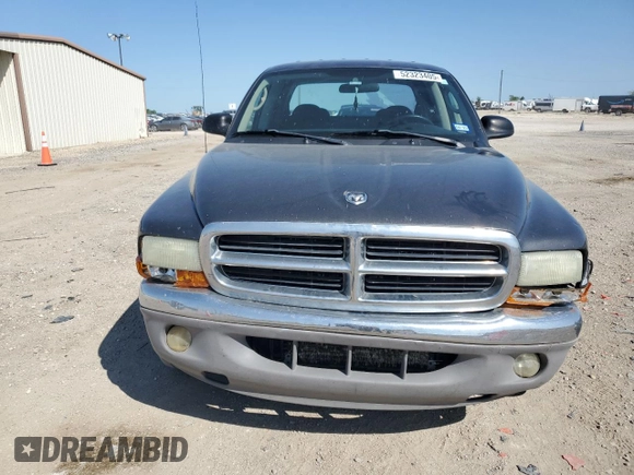 2003 Dodge Dakota SLT with VIN 1D7HL48X03S114761, listed as a Copart auction lot 52323405 with 137,105 mi miles and Salvage Title. Bid and sale history available at carsss.com. Image 5.
