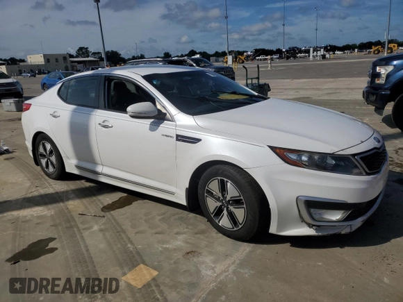 2013 Kia Optima Hybrid LX with VIN KNAGM4ADXD5043617, listed as a Copart auction lot 73847634 with 0 mi miles and Salvage Title. Bid and sale history available at carsss.com. Image 4.