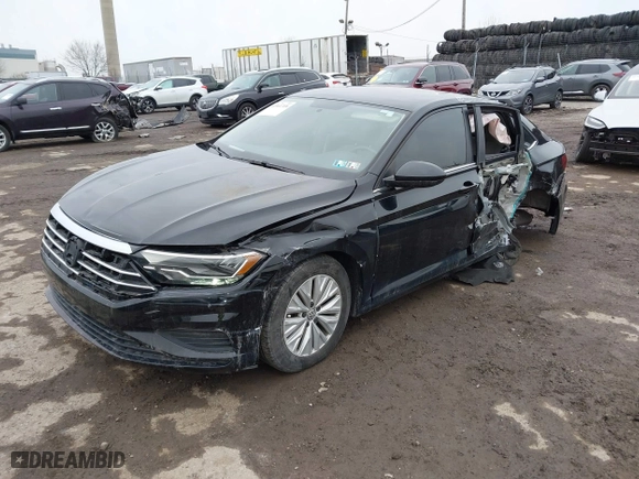 2019 Volkswagen Jetta S with VIN 3VWC57BU9KM236098, listed as a IAAI auction lot 41561318 with NaN miles. Bid and sale history available at carsss.com. Image 18.