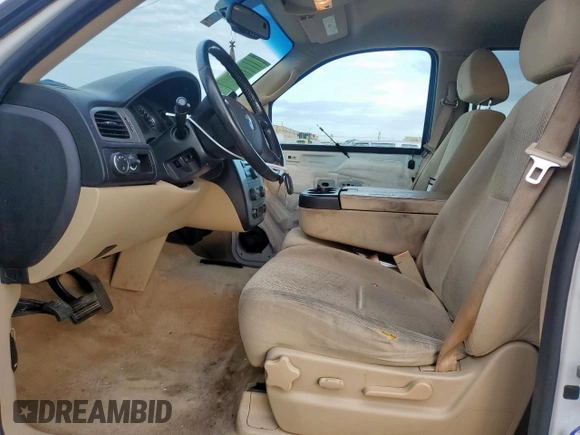 2008 Chevrolet Tahoe LS with VIN 1GNFC13C68R274783, listed as a Copart auction lot 64990145 with 217,373 mi miles and Salvage title. Bid and sale history available at DreamBid. Image 7.