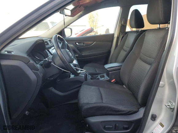 2020 Nissan Rogue SV with VIN JN8AT2MT1LW038550, listed as a Copart auction lot 82595494 with 105,359 mi miles and Salvage Title. Bid and sale history available at carsss.com. Image 7.