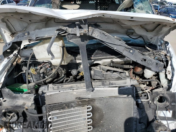 2005 Chevrolet Express Cargo z VIN 1GCHG35U151141642, wystawiony jako Copart lot #69855924 z przebiegiem 159 663 mil mil oraz Szkoda całkowita • Salvage title. Historia ofert i sprzedaży dostępna na DreamBid. Obrazek 7.