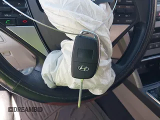 2015 Hyundai Sonata SE z VIN 5NPE24AF4FH009189, wystawiony jako IAAI lot #42466763 z przebiegiem 168 778 mil mil oraz . Historia ofert i sprzedaży dostępna na DreamBid. Obrazek 11.