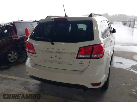 2019 Dodge Journey SE z VIN 3C4PDCBB6KT837425, wystawiony jako IAAI lot #42481512 z przebiegiem 83 382 mil mil oraz . Historia ofert i sprzedaży dostępna na DreamBid. Obrazek 16.