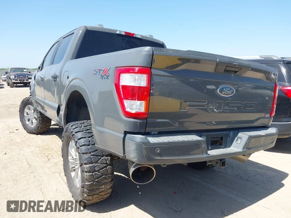 2021 Ford F-150 XL z VIN 1FTFW1E59MFA21578, wystawiony jako IAAI lot #42007968 z przebiegiem 74 025 mil mil oraz . Historia ofert i sprzedaży dostępna na DreamBid. Obrazek 3.