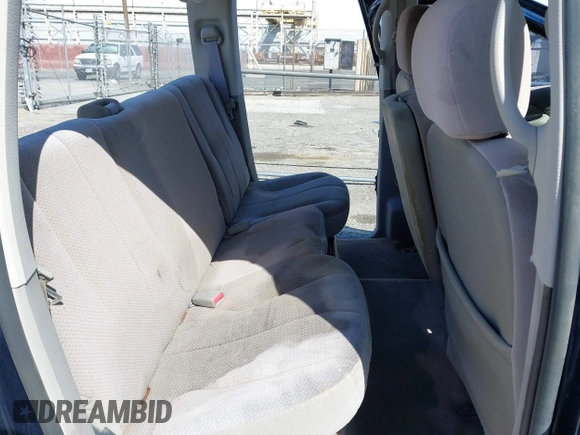 2003 Dodge 2500 ST with VIN 3D7KA28C13G785344, listed as a IAAI auction lot 41460710 with Not Provided miles. Bid and sale history available at carsss.com. Image 8.