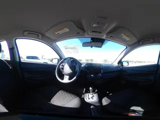 2024 Mitsubishi Mirage ES z VIN ML32AUHJ2RH025297, wystawiony jako IAAI lot #41660580 z przebiegiem 5 866 mil mil oraz . Historia ofert i sprzedaży dostępna na DreamBid. Obrazek 18.