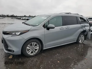 2022 Toyota Sienna XLE Woodland Edition with VIN 5TDASKFC7NS050054, listed as a Copart auction lot 84748544 with 0 mi miles and Salvage Title. Bid and sale history available at carsss.com. Image 1.