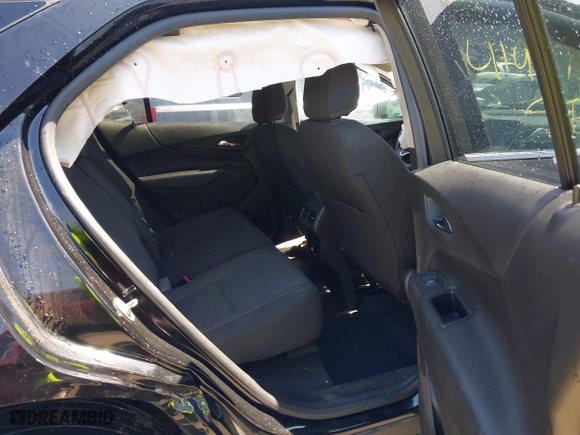 2018 Chevrolet Equinox LT with VIN 2GNAXSEV8J6288933, listed as a IAAI auction lot 41997182 with 184,511 mi miles. Bid and sale history available at carsss.com. Image 8.