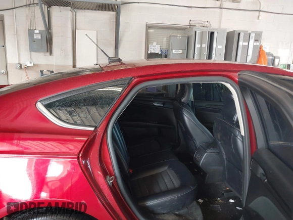 2018 Ford Fusion SE with VIN 3FA6P0HD5JR280177, listed as a IAAI auction lot 42350449 with 125,149 mi miles and . Bid and sale history available at DreamBid. Image 8.