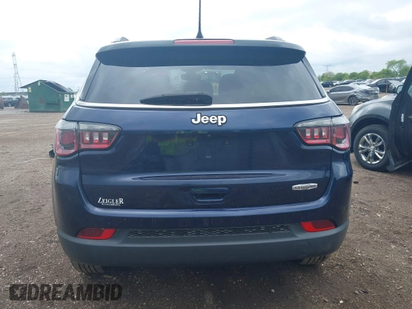 2018 Jeep Compass Latitude with VIN 3C4NJCBB9JT124968, listed as a IAAI auction lot 42378308 with 90,866 mi miles and . Bid and sale history available at DreamBid. Image 17.