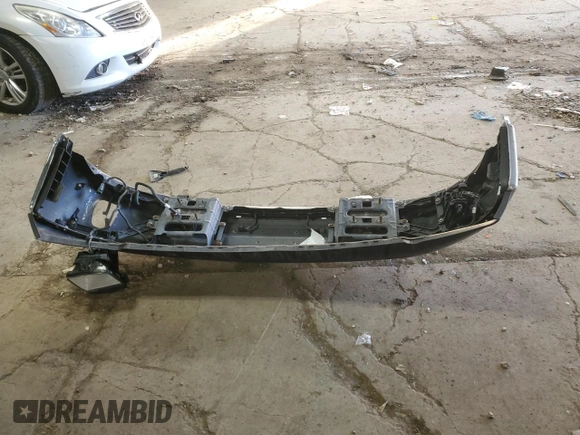 2018 Ram 1500 SLT z VIN 1C6RR7LT1JS313812, wystawiony jako Copart lot #89197235 z przebiegiem 103 374 mil mil oraz Szkoda całkowita • Salvage title. Historia ofert i sprzedaży dostępna na DreamBid. Obrazek 12.