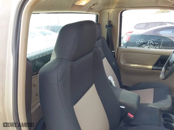 2007 Ford Ranger XL with VIN 1FTYR10D17PA36220, listed as a IAAI auction lot 41463482 with 285,390 mi miles. Bid and sale history available at carsss.com. Image 8.