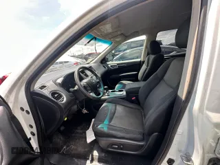 2017 Nissan Pathfinder Platinum with VIN 5N1DR2MN6HC653754, listed as a Copart auction lot 65097605 with 142,494 mi miles and Clean title. Bid and sale history available at DreamBid. Image 5.