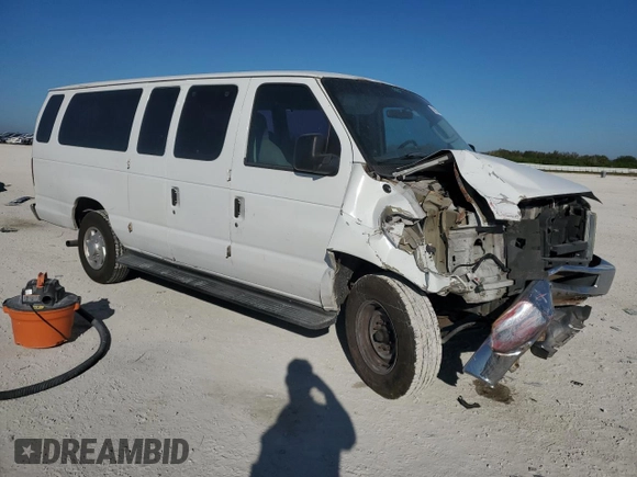 2008 Ford Econoline Passenger XL with VIN 1FBSS31L58DA58286, listed as a Copart auction lot 85953774 with 205,627 mi miles and Salvage Title. Bid and sale history available at DreamBid. Image 4.