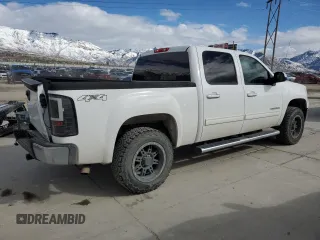 2013 GMC Sierra 1500 SLT with VIN 3GTP2WE73DG224589, listed as a Copart auction lot 46093905 with 71,874 mi miles and Salvage title. Bid and sale history available at DreamBid. Image 3.