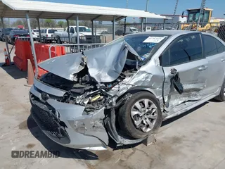 2020 Toyota Corolla LE with VIN JTDEPRAE7LJ055933, listed as a IAAI auction lot 41787605 with 114,698 mi miles. Bid and sale history available at carsss.com. Image 6.