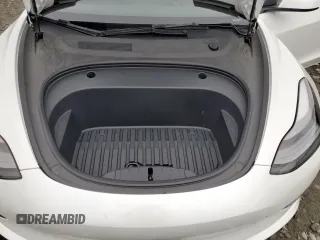 2023 Tesla Model 3 z VIN 5YJ3E1EA3PF574626, wystawiony jako Copart lot #61131145 z przebiegiem 17 390 mil mil oraz Szkoda całkowita • Salvage title. Historia ofert i sprzedaży dostępna na DreamBid. Obrazek 11.