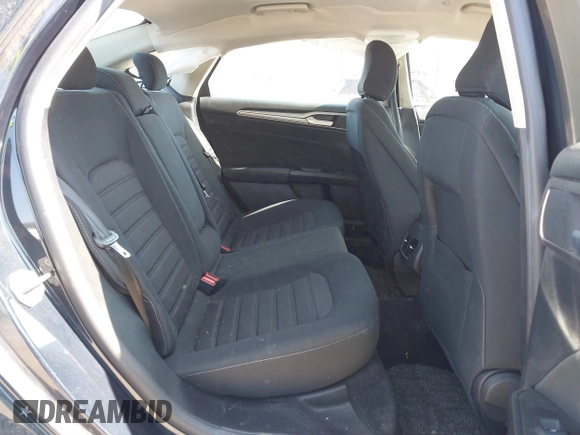 2020 Ford Fusion SE with VIN 3FA6P0LU4LR262988, listed as a IAAI auction lot 41768189 with 64,086 mi miles and . Bid and sale history available at DreamBid. Image 8.