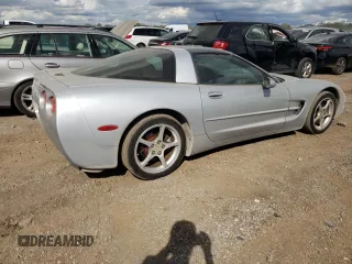 2000 Chevrolet Corvette with VIN 1G1YY22G7Y5103683, listed as a Copart auction lot 69292574 with 104,614 mi miles and Salvage Title. Bid and sale history available at carsss.com. Image 3.