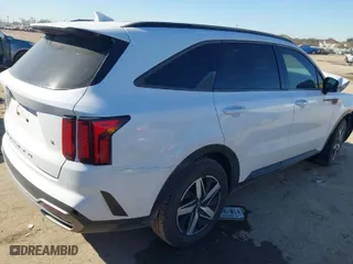 2021 Kia Sorento S with VIN 5XYRL4LC8MG009072, listed as a IAAI auction lot 41414914 with 97,783 mi miles. Bid and sale history available at carsss.com. Image 4.