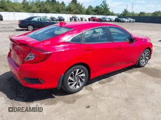 2017 Honda Civic EX z VIN 2HGFC2F70HH505207, wystawiony jako IAAI lot #42256171 z przebiegiem 66 184 mil mil oraz . Historia ofert i sprzedaży dostępna na DreamBid. Obrazek 4.