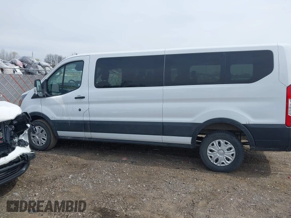 2023 Ford Transit Passenger XL with VIN 1FBAX2YG0PKA92257, listed as a IAAI auction lot 41996145 with 61,932 mi miles and . Bid and sale history available at DreamBid. Image 14.
