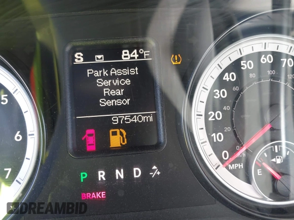 2014 Ram 2500 Tradesman z VIN 3C6TR5CTXEG235098, wystawiony jako IAAI lot #41831596 z przebiegiem 97 540 mil mil oraz . Historia ofert i sprzedaży dostępna na DreamBid. Obrazek 16.