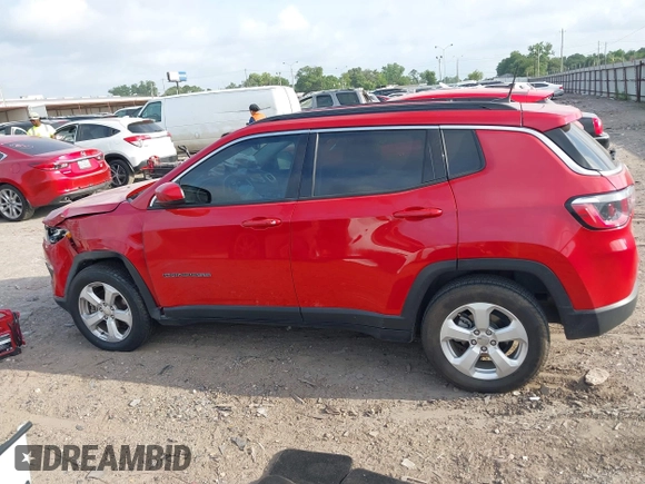 2018 Jeep Compass Latitude with VIN 3C4NJCBB0JT124163, listed as a IAAI auction lot 42293176 with 55,676 mi miles and . Bid and sale history available at DreamBid. Image 14.