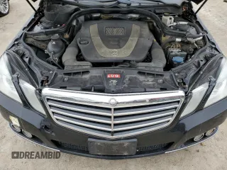 2010 Mercedes-Benz E 350 Luxury z VIN WDDHF8HB1AA257207, wystawiony jako Copart lot #56687035 z przebiegiem 138 020 mil mil oraz Nie do naprawy • Non repairable. Historia ofert i sprzedaży dostępna na DreamBid. Obrazek 11.