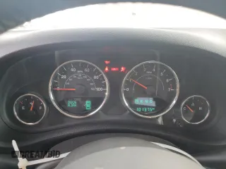 2018 Jeep Wrangler JK Unlimited Rubicon with VIN 1C4BJWFG5JL847271, listed as a Copart auction lot 80308434 with 101,375 mi miles and Salvage Title. Bid and sale history available at carsss.com. Image 9.