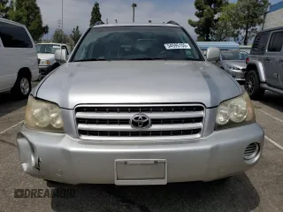 2002 Toyota Highlander with VIN JTEGD21A820041898, listed as a Copart auction lot 54595105 with 172,298 mi miles and Salvage title. Bid and sale history available at DreamBid. Image 5.