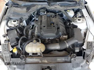 2018 Ford Mustang EcoBoost Premium with VIN 1FATP8UHXJ5165104, listed as a Copart auction lot 47358885 with 27,137 mi miles and Salvage title. Bid and sale history available at DreamBid. Image 11.