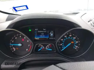 2015 Ford Escape SE with VIN 1FMCU0GX2FUB33893, listed as a IAAI auction lot 41455605 with 128,383 mi miles. Bid and sale history available at carsss.com. Image 7.