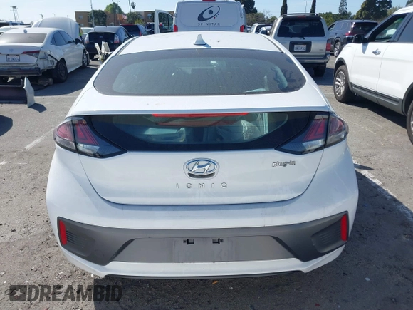 2020 Hyundai Ioniq SE with VIN KMHC65LD1LU188902, listed as a IAAI auction lot 41718418 with 37,738 mi miles and . Bid and sale history available at DreamBid. Image 16.