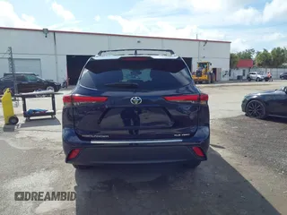 2023 Toyota Highlander L with VIN 5TDKDRBH5PS039744, listed as a IAAI auction lot 42776603 with 15,840 mi miles and . Bid and sale history available at DreamBid. Image 16.