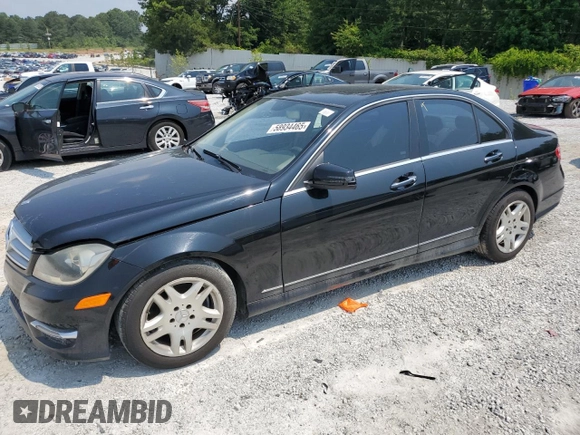 2013 Mercedes-Benz C 250 Sport z VIN WDDGF4HB4DR283410, wystawiony jako Copart lot #58934465 z przebiegiem 175 887 mil mil oraz Czysty tytuł • Clean title. Historia ofert i sprzedaży dostępna na DreamBid. Obrazek 1.