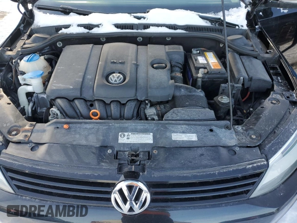 2013 Volkswagen Jetta SE with VIN 3VWBX7AJ9DM374708, listed as a Copart auction lot 43373705 with 238,059 mi miles and Clean title. Bid and sale history available at DreamBid. Image 11.
