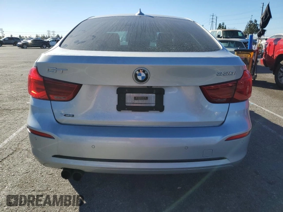 2018 BMW 3 Series 330i xDrive with VIN WBA8Z9C52JG828738, listed as a Copart auction lot 42131075 with 0 mi miles and Salvage Title. Bid and sale history available at carsss.com. Image 6.