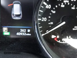 2020 Nissan Rogue SL with VIN 5N1AT2MV0LC778617, listed as a IAAI auction lot 41481419 with 40,932 mi miles. Bid and sale history available at carsss.com. Image 15.