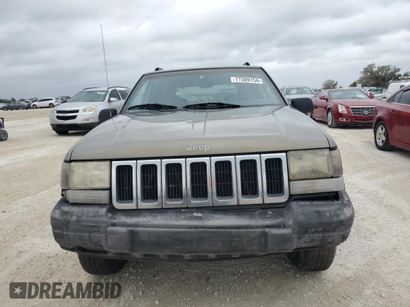 1998 Jeep Grand Cherokee Laredo with VIN 1J4GZ58S6WC137968, listed as a Copart auction lot 84083454 with 0 mi miles and Non Repairable. Bid and sale history available at carsss.com. Image 5.