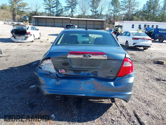 2011 Ford Fusion SEL with VIN 3FAHP0JG9BR131298, listed as a IAAI auction lot 41747976 with 169,000 mi miles. Bid and sale history available at carsss.com. Image 16.