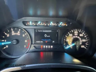 2019 Ford F-150 XL with VIN 1FTFW1E45KKD51312, listed as a Copart auction lot 49357265 with 142,521 mi miles and Clean Title. Bid and sale history available at DreamBid. Image 8.