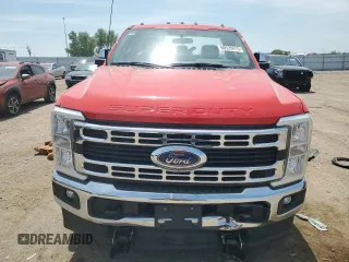 2024 Ford F-350 XL z VIN 1FTRF3BN6REC31663, wystawiony jako Copart lot #60528415 z przebiegiem 57 410 mil mil oraz Szkoda całkowita • Salvage title. Historia ofert i sprzedaży dostępna na DreamBid. Obrazek 5.
