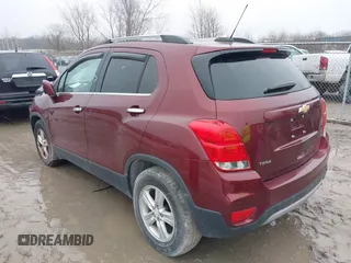 2017 Chevrolet Trax LT with VIN 3GNCJLSB8HL233107, listed as a IAAI auction lot 41178627 with 80,999 mi miles and . Bid and sale history available at carsss.com. Image 3.