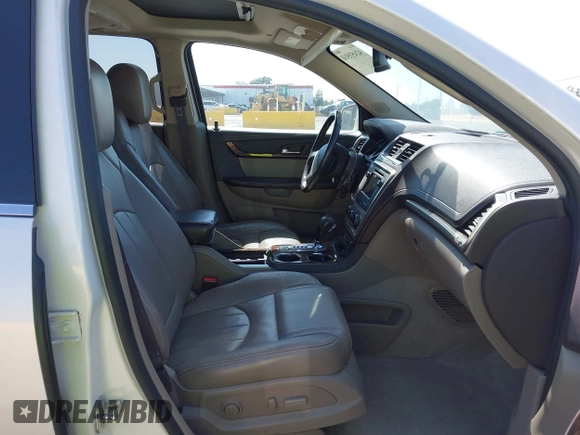 2013 GMC Acadia Denali z VIN 1GKKVTKD2DJ171476, wystawiony jako IAAI lot #42453510 z przebiegiem 129 787 mil mil oraz . Historia ofert i sprzedaży dostępna na DreamBid. Obrazek 5.