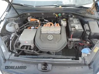 2016 Volkswagen Golf SE z VIN WVWKP7AU8GW916706, wystawiony jako Copart lot #53933495 z przebiegiem 62 427 mil mil oraz Szkoda całkowita • Salvage title. Historia ofert i sprzedaży dostępna na DreamBid. Obrazek 11.