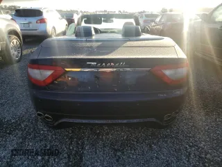 2015 Maserati GranTurismo Sport z VIN ZAM45MMA7F0127538, wystawiony jako Copart lot #75061384 z przebiegiem Nie podano mil oraz Nie do naprawy • Non repairable. Historia ofert i sprzedaży dostępna na DreamBid. Obrazek 6.